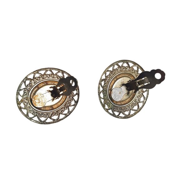 Vintage Oval Clip On Earrings Red Gold Filigree Metal Setting Retro Costume Gift - Picture 5 of 5